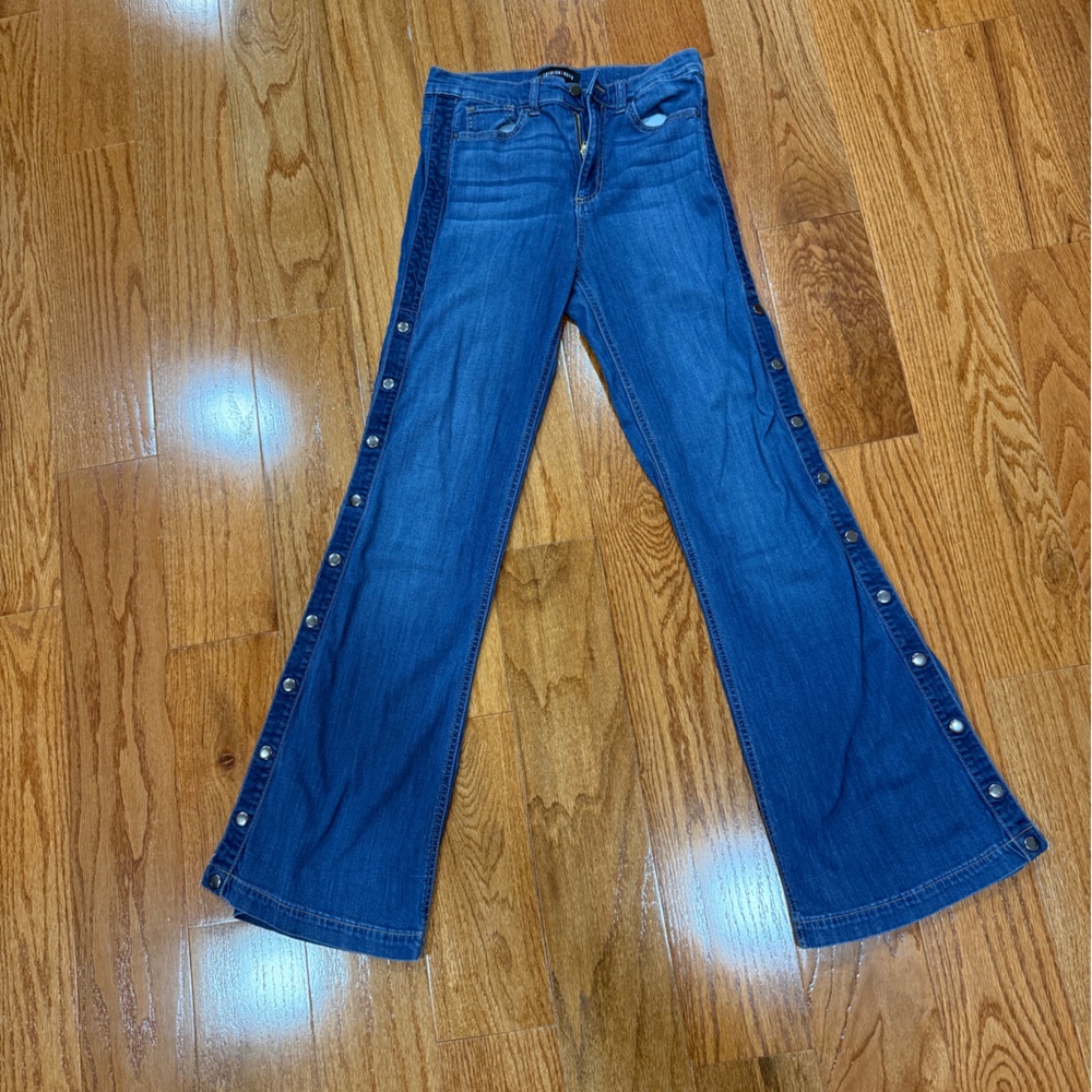 Fashion Nova Dark Blue Snap-Trim Flared Jeans